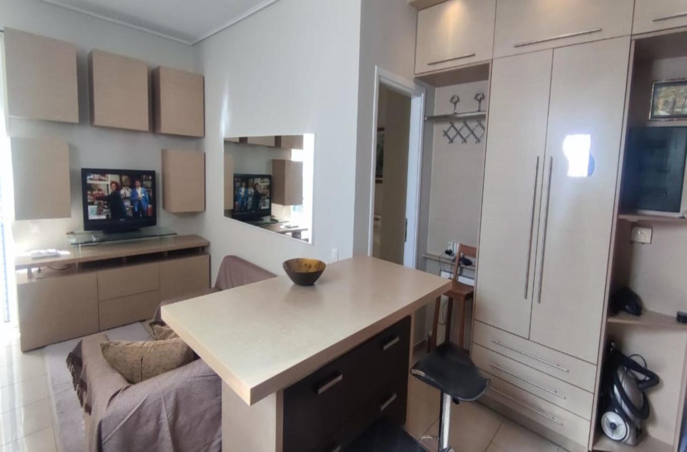 Apartment In A Quiet Location. Athen Eksteriør billede